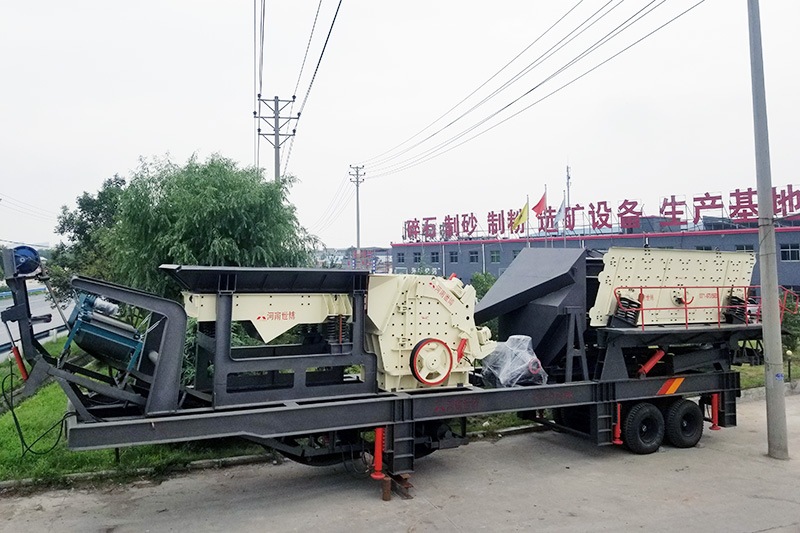 三組合移動(dòng)破碎站