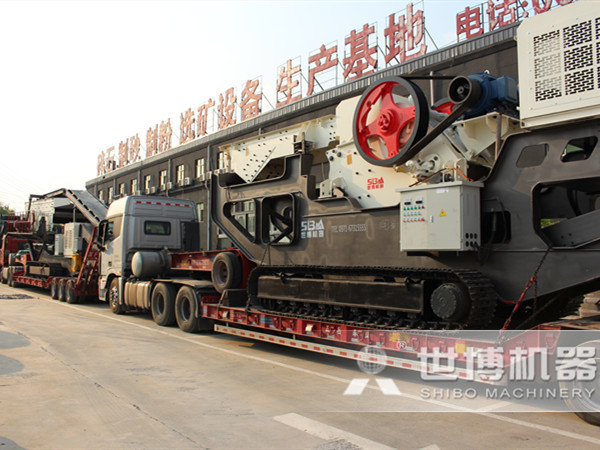 移動(dòng)碎石破碎機大廠(chǎng)家