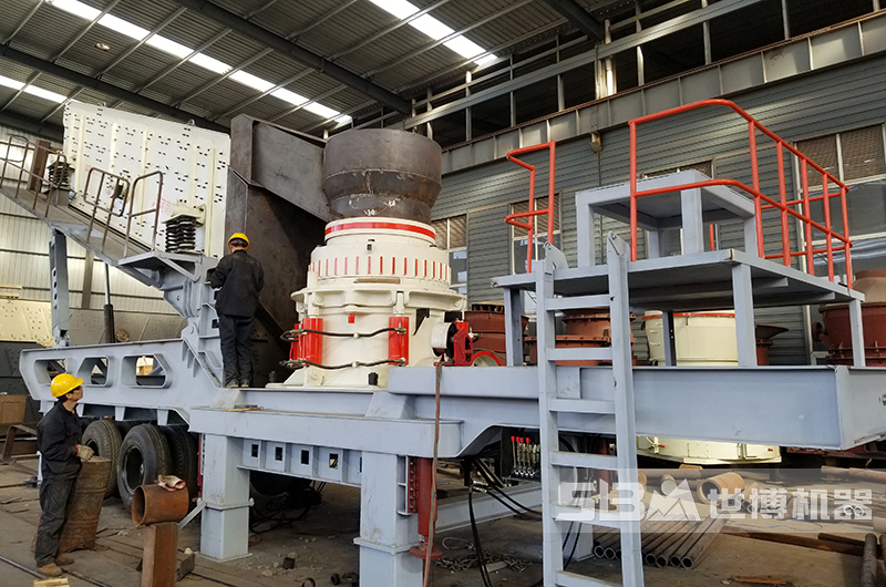 國產(chǎn)移動(dòng)重型破碎篩分設備優(yōu)勢多