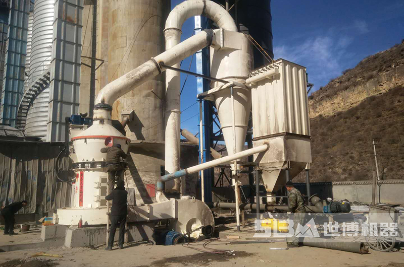 世博工業(yè)磨粉機生產(chǎn)現場(chǎng)
