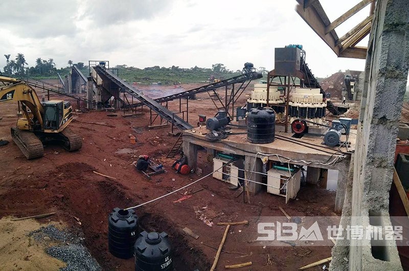 砂石生產(chǎn)線(xiàn)現場(chǎng)