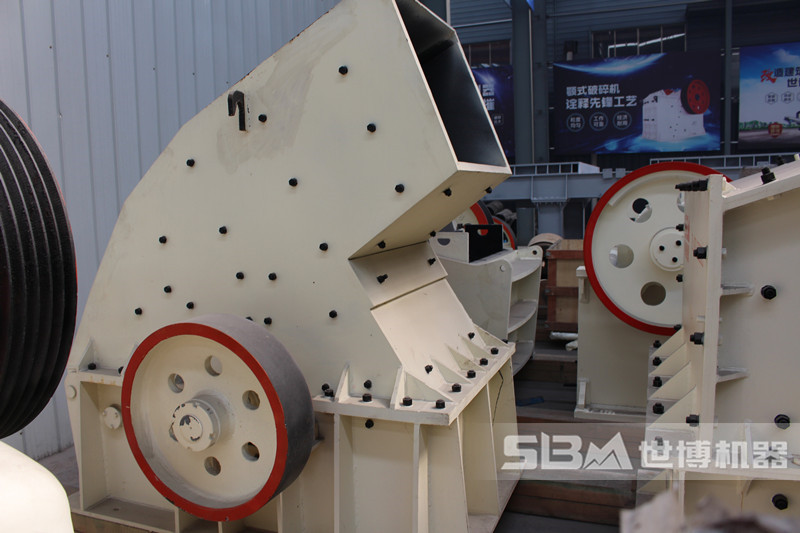 錘式破碎機，錘擊破碎機