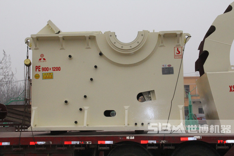世博廠(chǎng)家912破碎機發(fā)貨圖