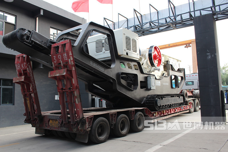 履帶移動(dòng)69顎破破碎機