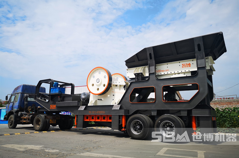 移動(dòng)石頭破碎機