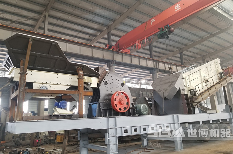 移動(dòng)矸石粉碎機，重錘式移動(dòng)破碎機