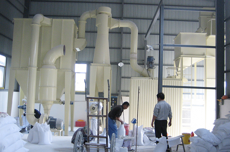 生產(chǎn)石英粉全套設備現場(chǎng)