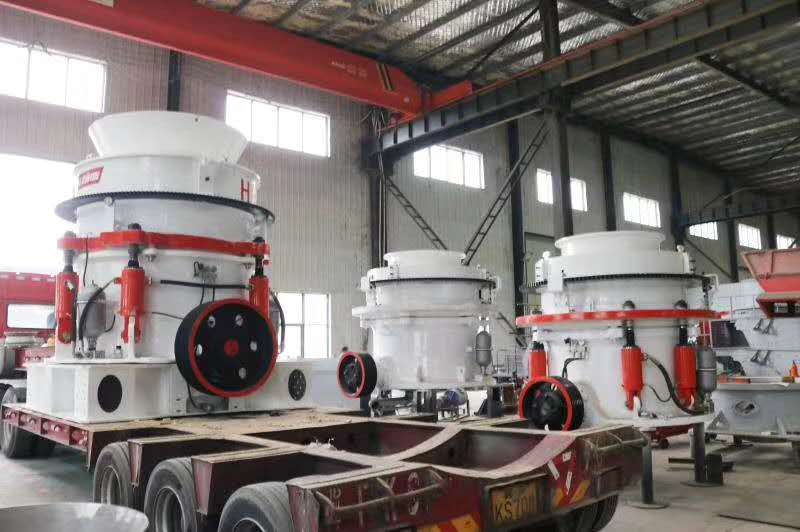 國產(chǎn)多缸液壓圓錐破碎機