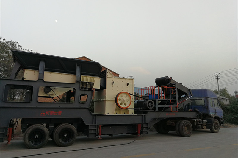 移動(dòng)式方箱破碎機