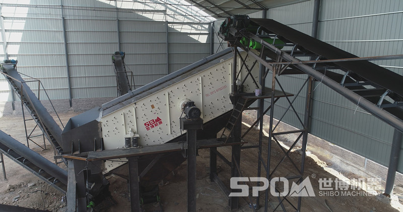 振動(dòng)篩現場(chǎng)圖