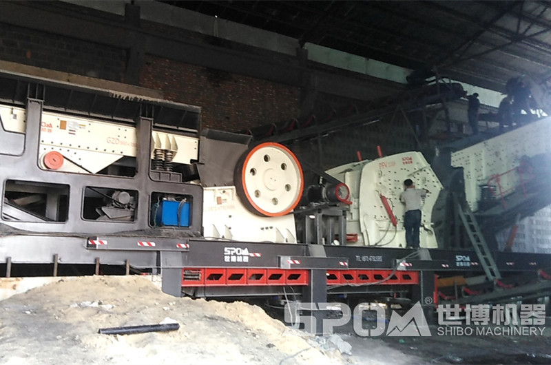 S-E57-PF1010移動(dòng)顎破反擊破碎機