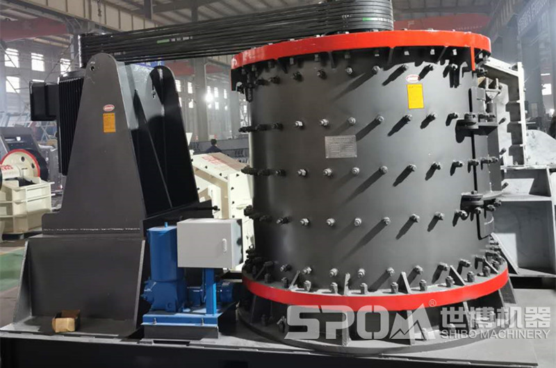 簡(jiǎn)易的石頭制砂機，復合式破碎制砂機