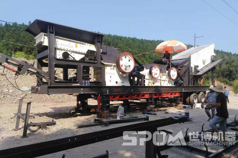 移動(dòng)細顎破碎機 多機組合移動(dòng)破碎機
