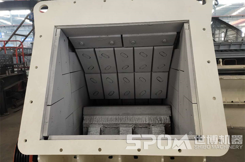 大口反擊破進(jìn)料口細節圖