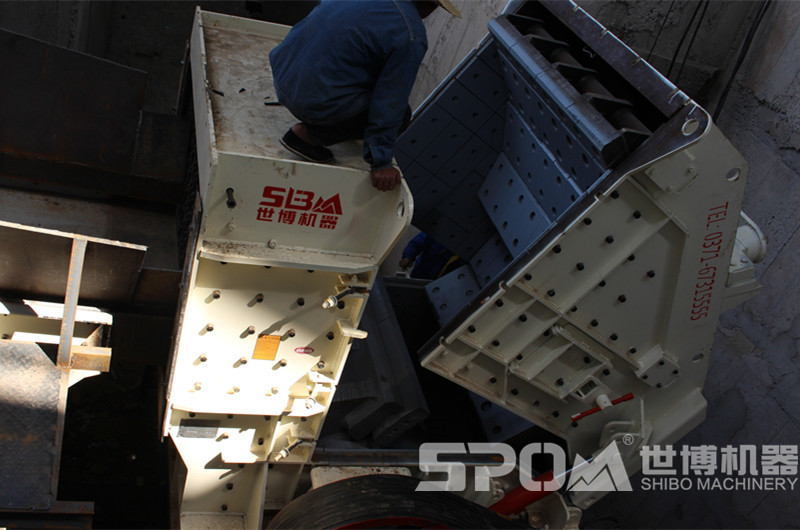 開(kāi)腔查看反擊破內部配件