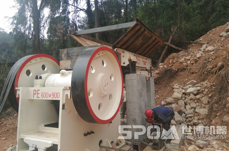 69破碎機，PE600x900顎式破碎機