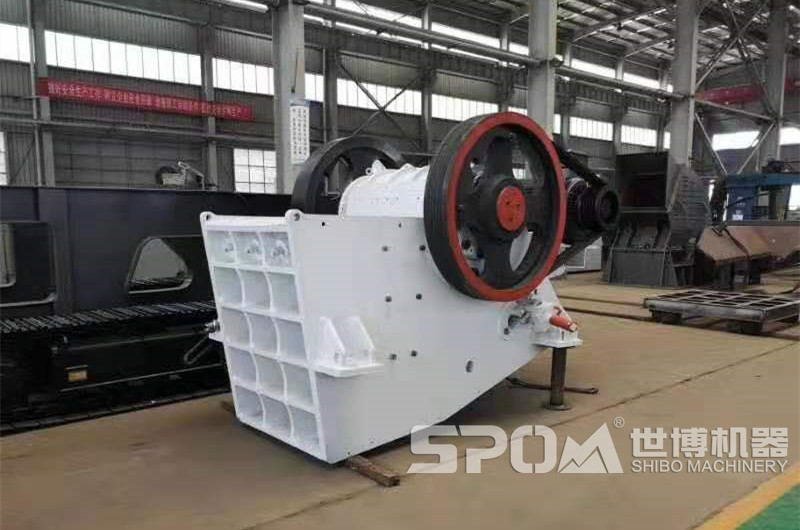 破碎石英石，推薦顎式破碎機