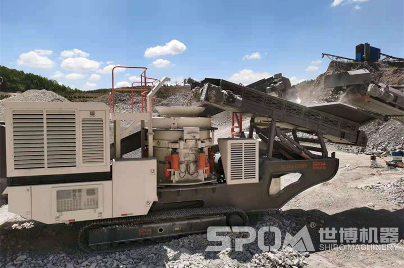 hp多缸圓錐機在履帶移動(dòng)站上應用