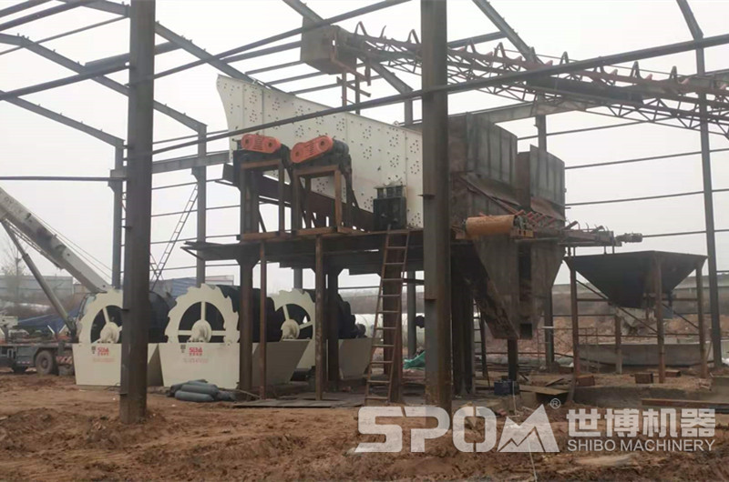 河卵石破碎制砂洗砂，現場(chǎng)圖