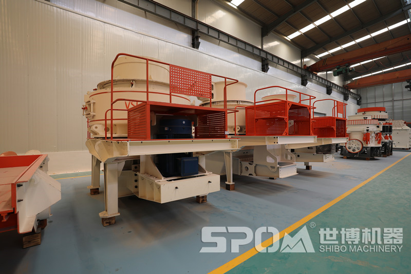 河南世博沖擊制砂機生產(chǎn)車(chē)間圖